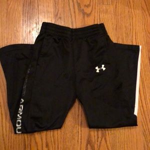 Boys Under Armour Sz 6 Pants